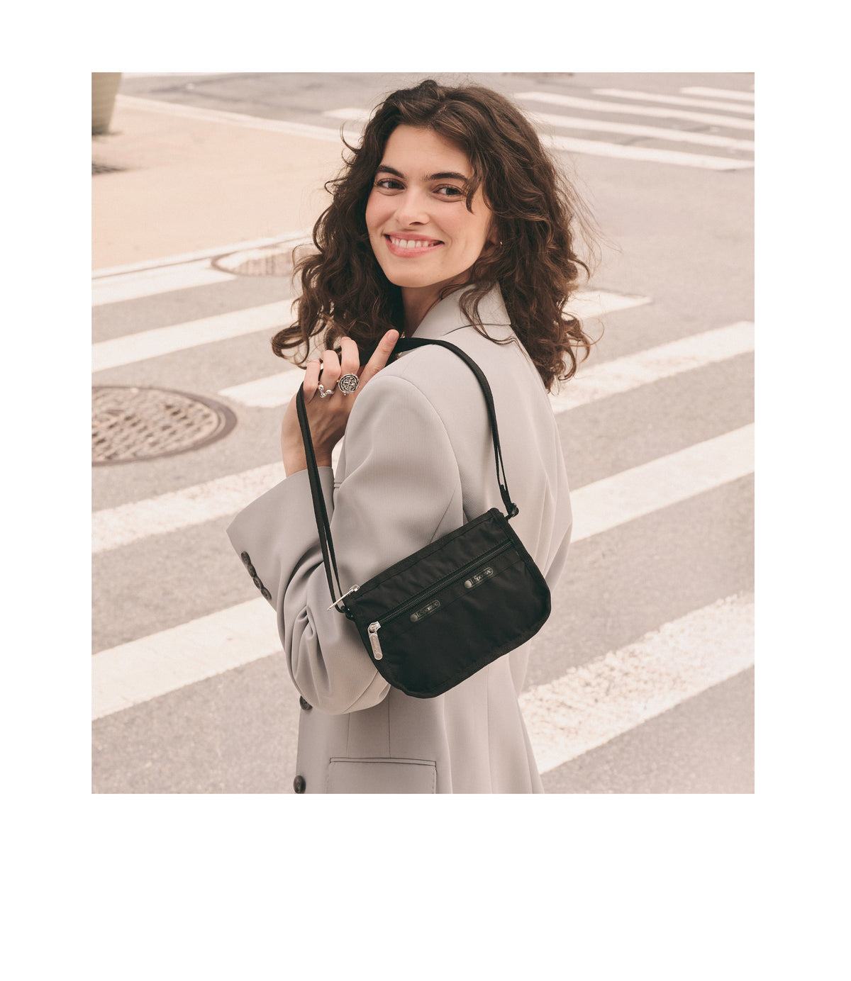 Classic Mini Hobo - Black solid view 2