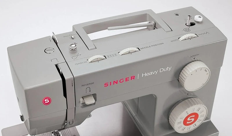 Singer Heavy Duty 4423 Sewing Machine