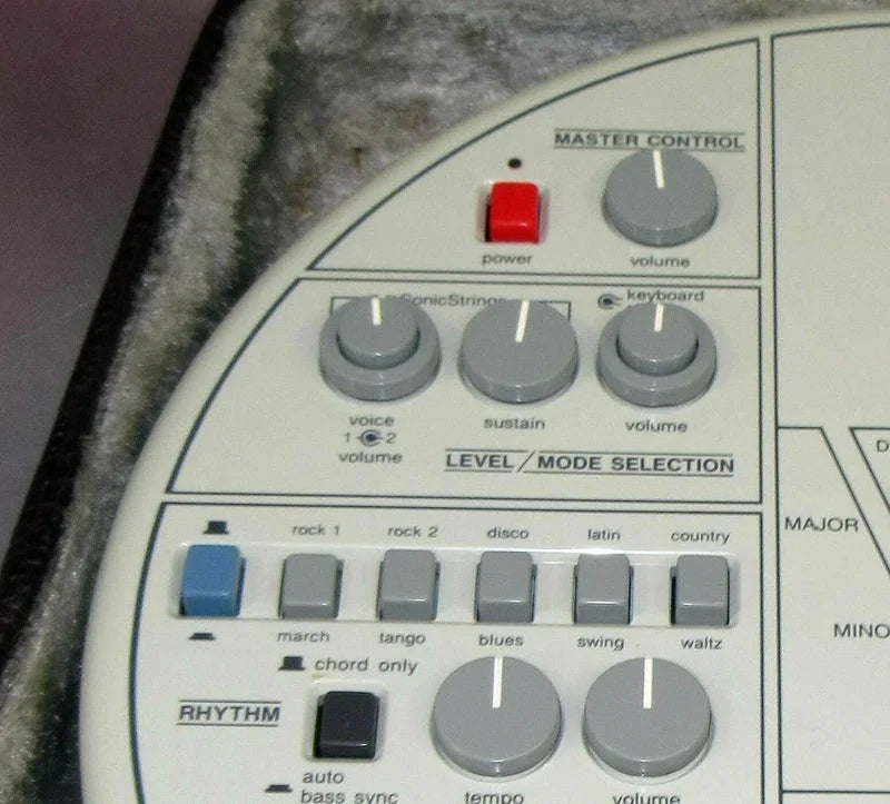 Suzuki Omnichord Om 84 System Two w/Hard Case Power Supply Manual Tested Works