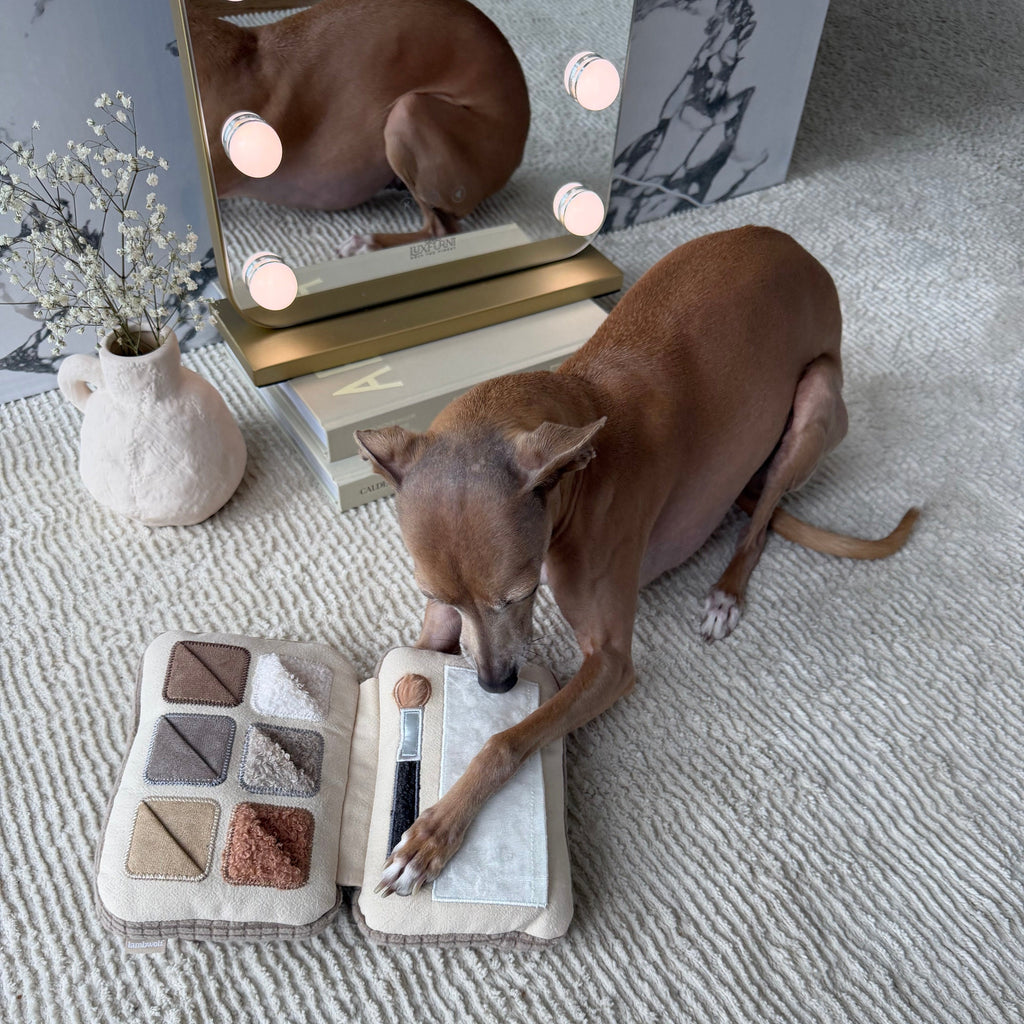 EYESHADOW PALETTE