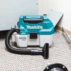 Makita 18V Lxt 2 Gallon Hepa Portable Wet/Dry Dust Extractor/Vacuum Kit XCV11T From Makita