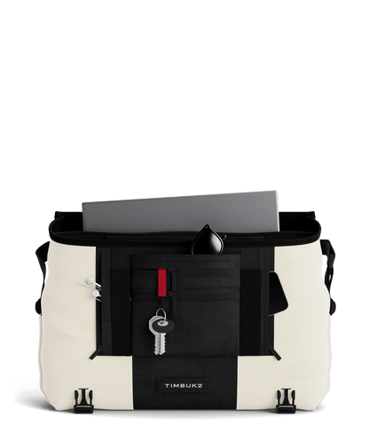 Classic Messenger Bag