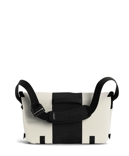 Classic Messenger Bag