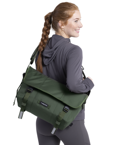 Classic Messenger Bag