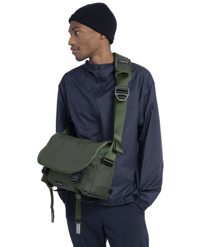 Classic Messenger Bag
