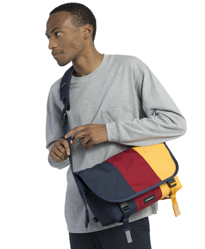 Classic Messenger Bag