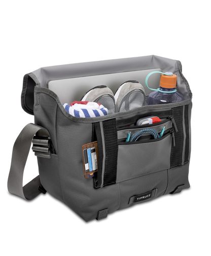 Classic Messenger Bag