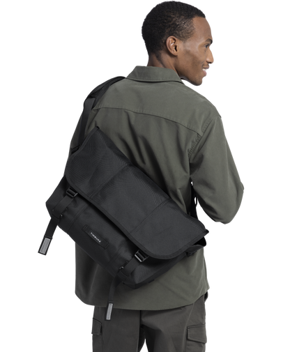 Classic Messenger Bag