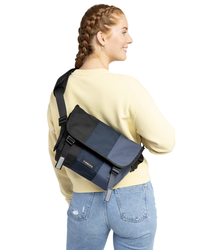 Classic Messenger Bag