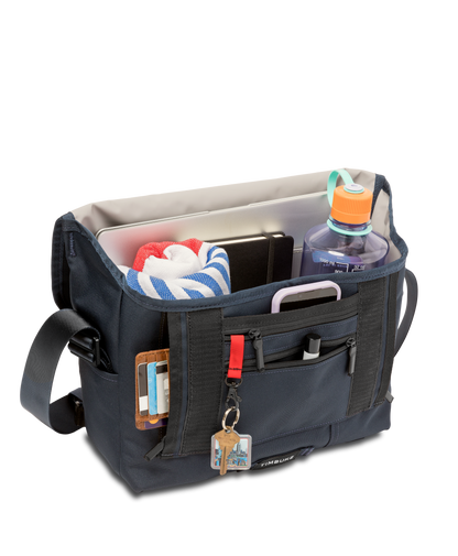 Classic Messenger Bag