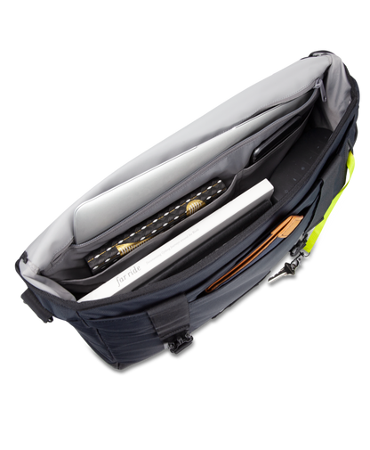 Closer Laptop Briefcase