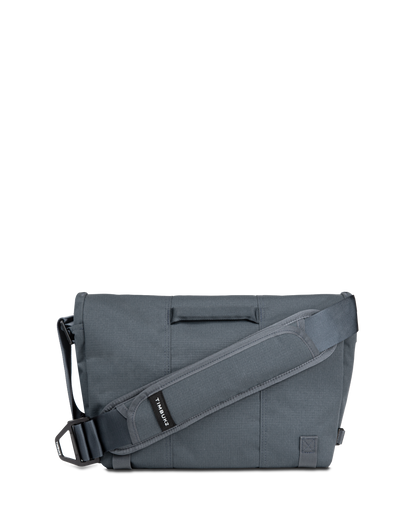 Flight Classic Messenger Bag