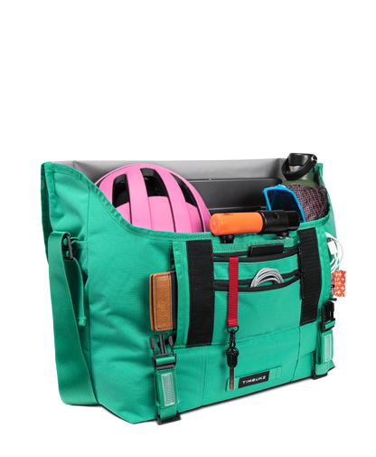 Flight Classic Messenger Bag