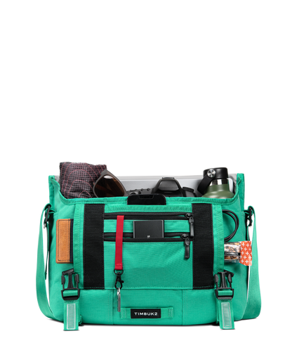 Flight Classic Messenger Bag