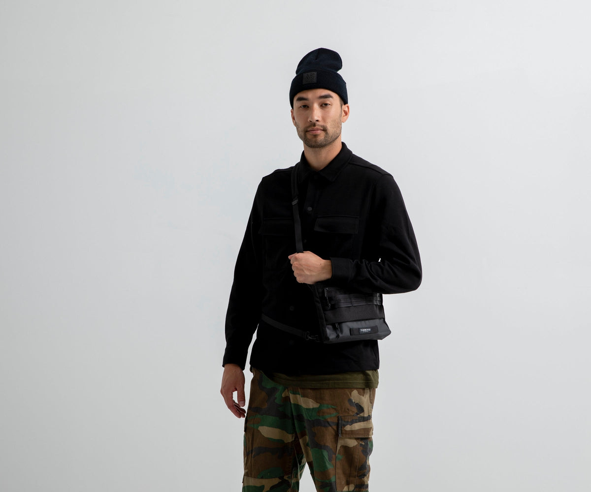 Agent Crossbody Bag