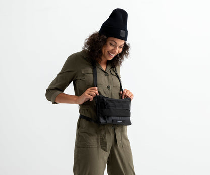 Agent Crossbody Bag