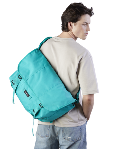 Flight Classic Messenger Bag